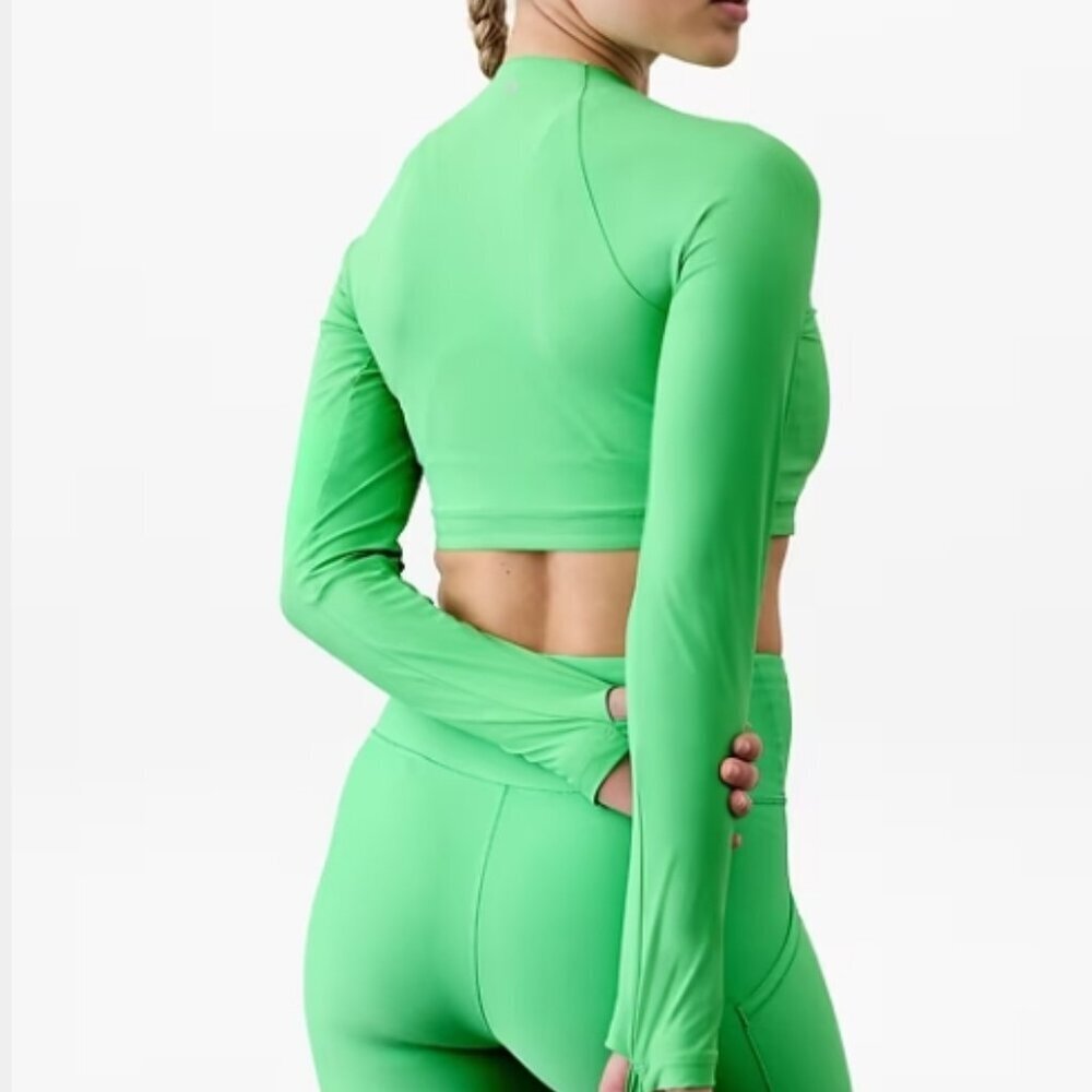 Athleta Crosstrain Ultra Crop Top Valley Green S NWT